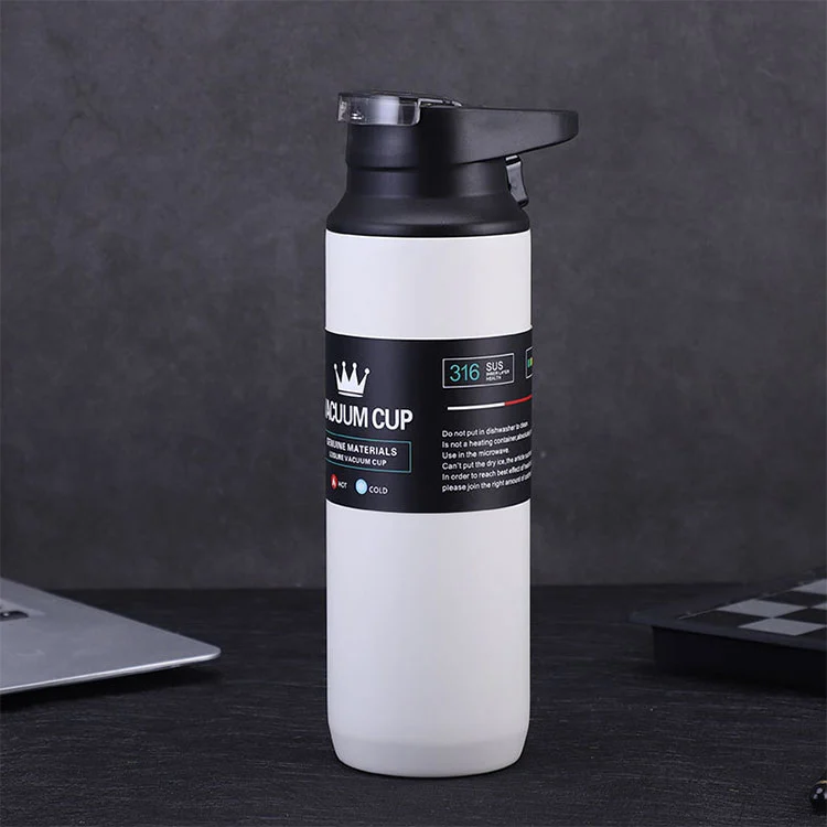 بطری آب دوچرخه سواری