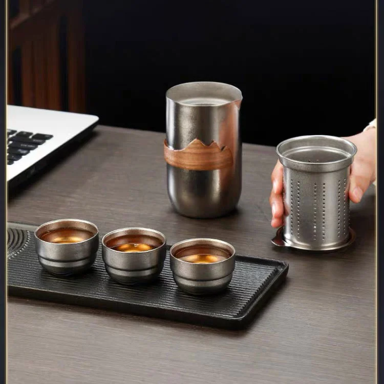 مجموعه چای در فضای باز